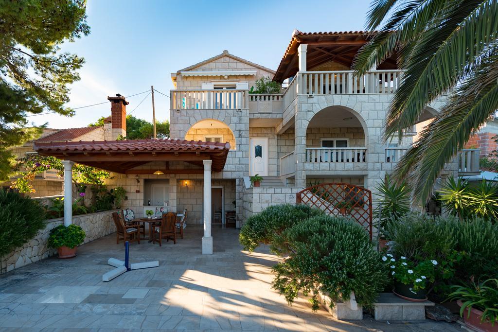 Apartments Sole Sumartin Exterior photo